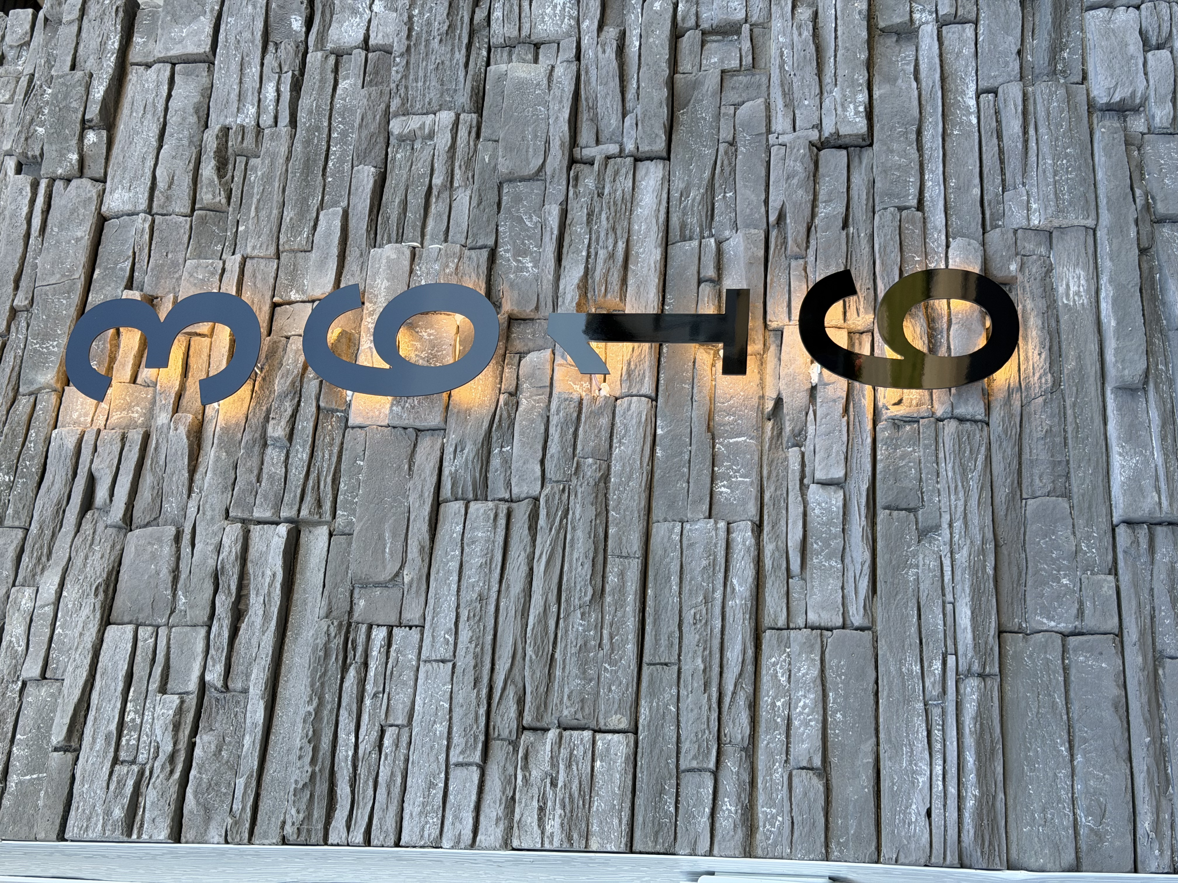 Alora Signs portfolio 27